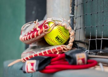 Georgia softball team during Georgia’s game against Georgia Gwinnett College at Jack Turner Stadium in Athens, Ga., on Friday, Oct. 4, 2024. (Sofia Yaker/UGAAA)